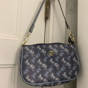 Blue vintage coach shoulder bag